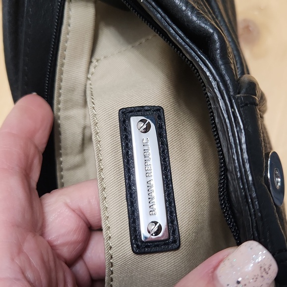 Banana Republic Bow Clutch Wallet Leather Black - Picture 8 of 15